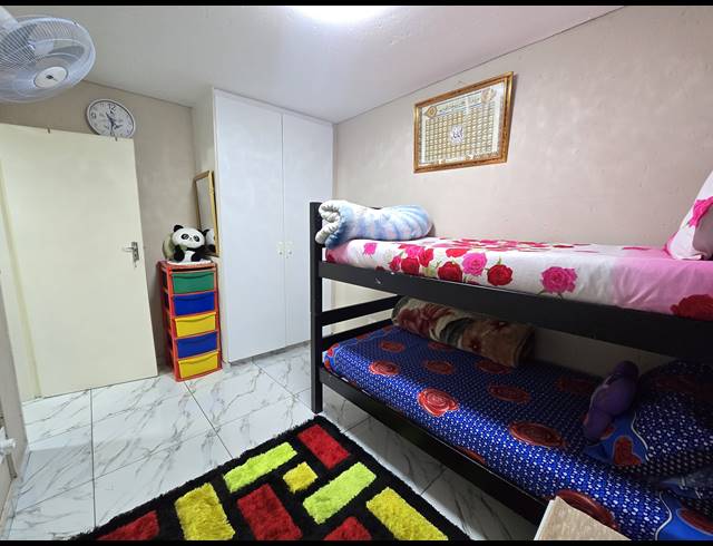 2 BEDROOM TOWNHOUSE FOR SALE IN RIDGEWAY